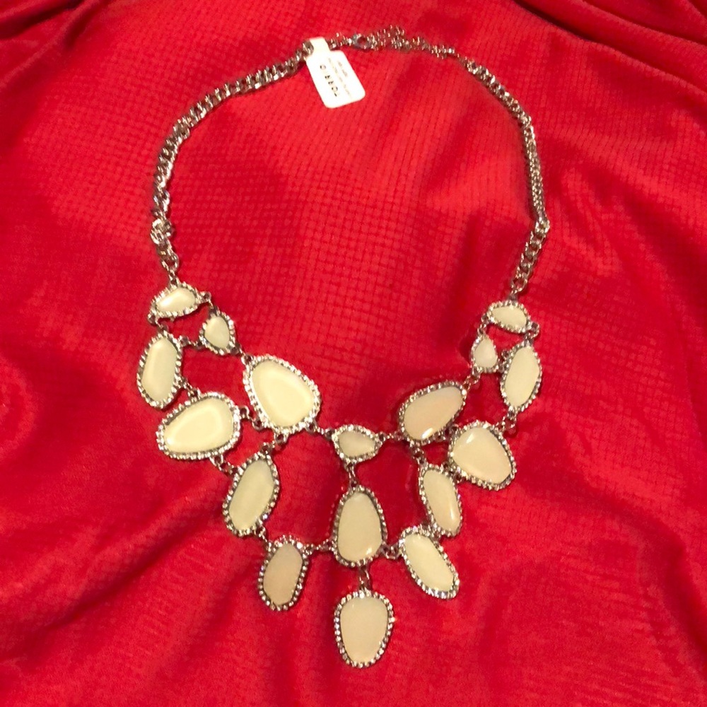 Torrid necklace NWT - opaque stone with crystals